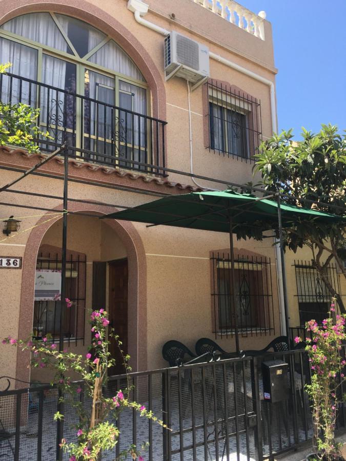 Casa Phoenix Bed & Breakfast La Mariña